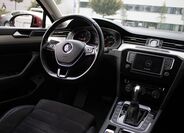 Volkswagen Passat 10