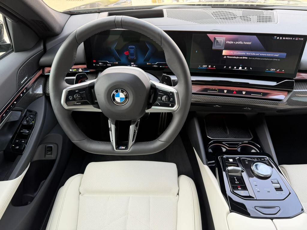 BMW Řada 5 Kombi 3,0 l 210 kw