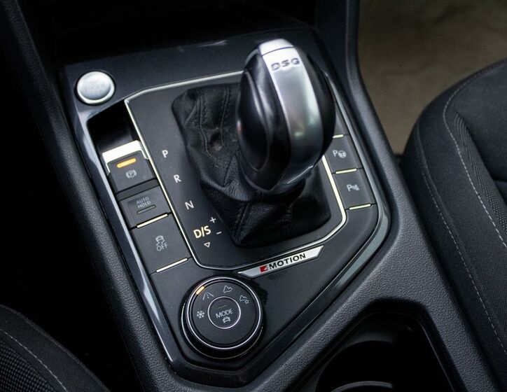Volkswagen Tiguan 17