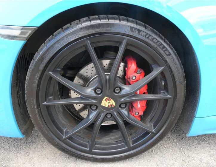 Porsche Cayman Kupé 2,5 l 257 kw