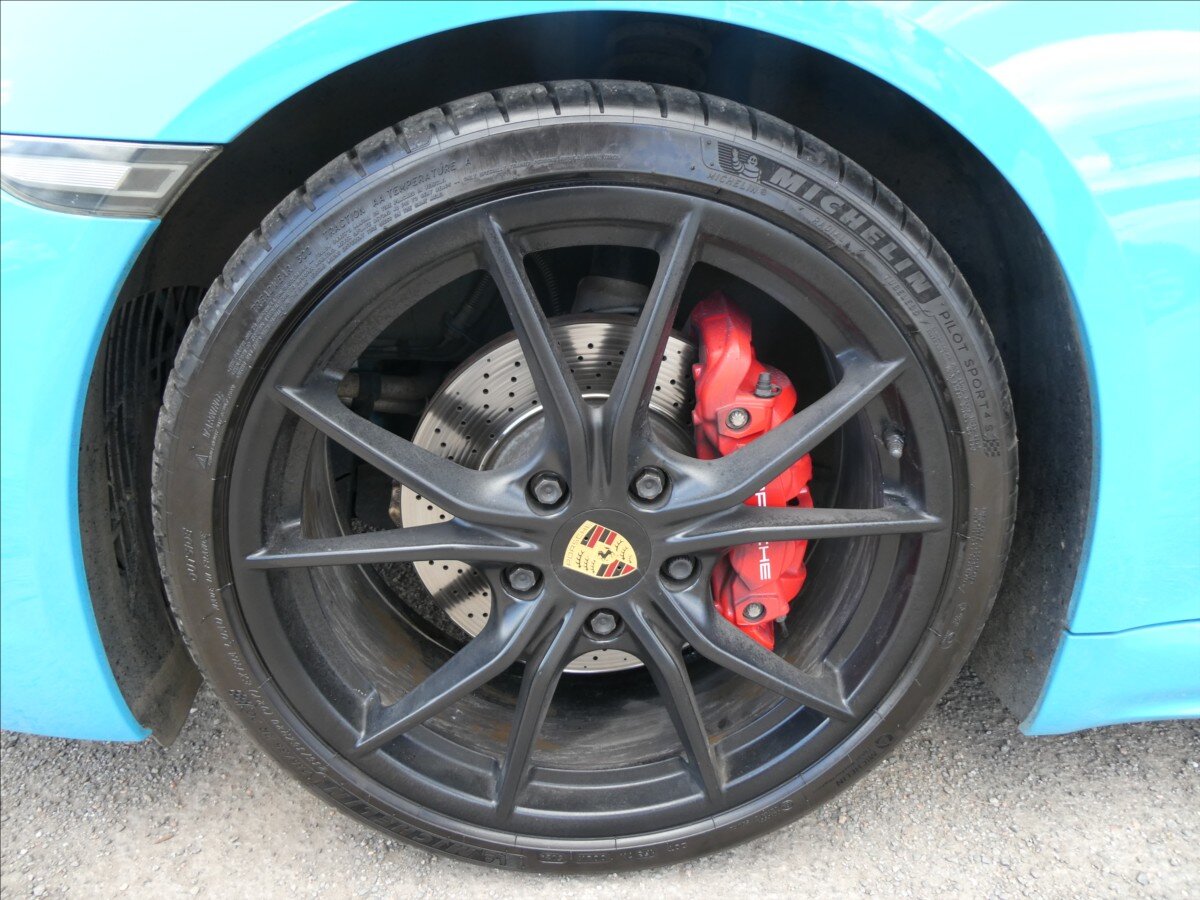 Porsche Cayman Kupé 2,5 l 257 kw