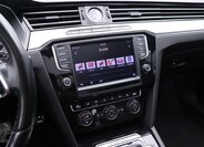 Volkswagen Passat Kombi 2,0 l 206 kw