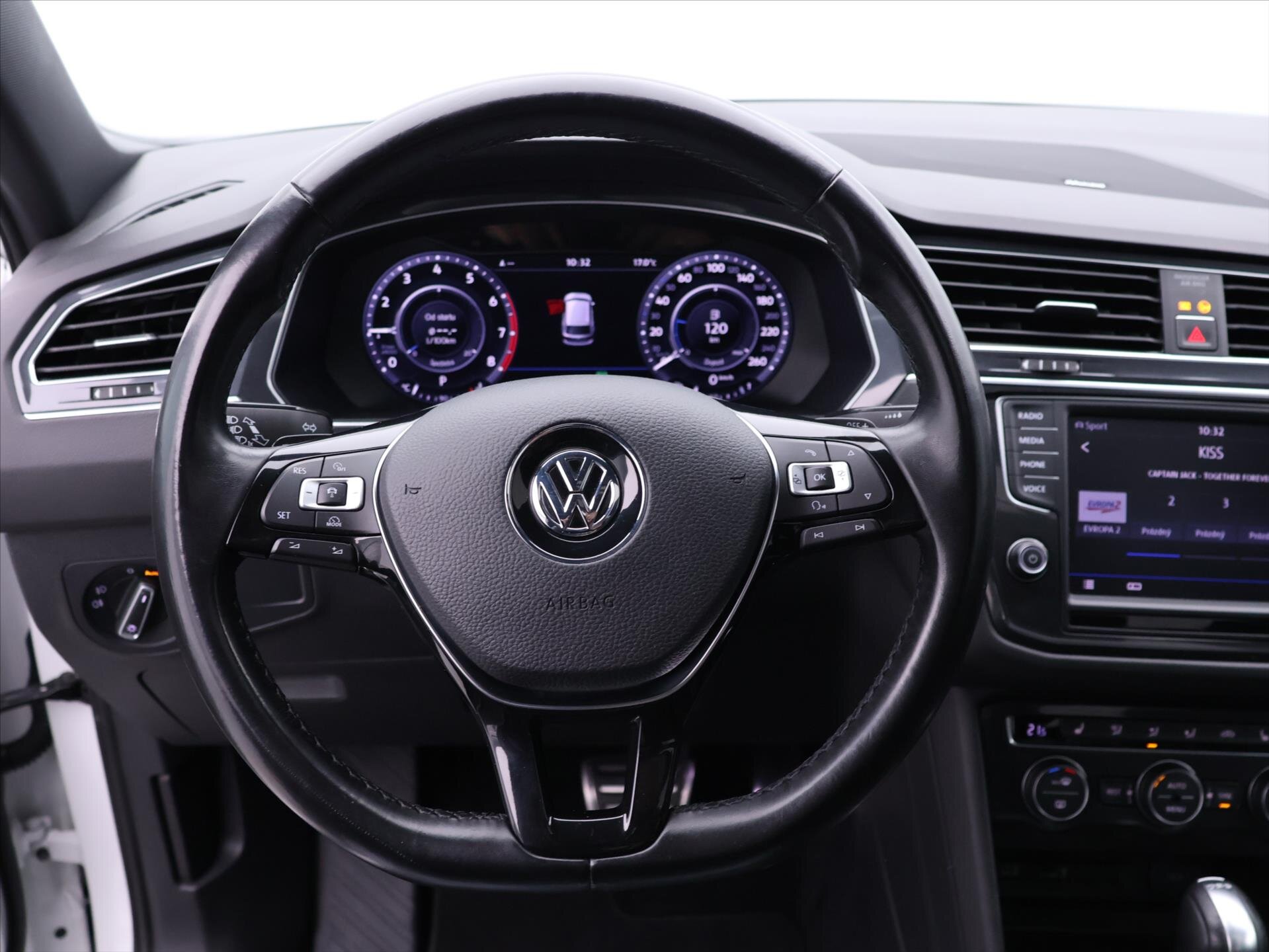 Volkswagen Tiguan SUV 2,0 l 132 kw