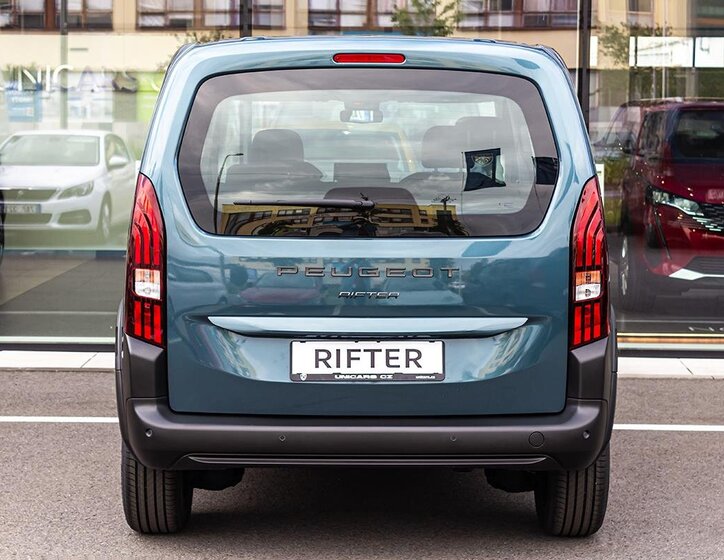Peugeot Rifter MPV 1,5 l 96 kw