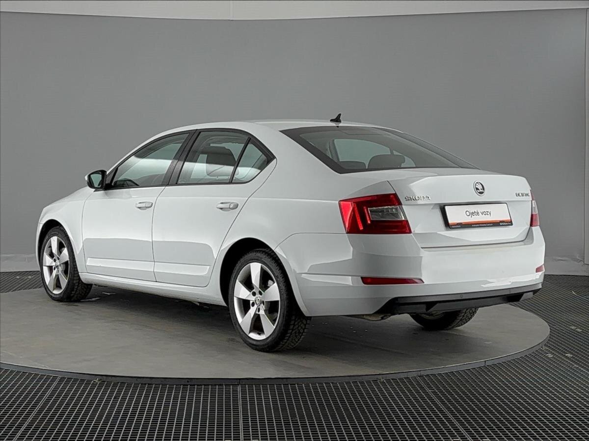 Škoda Octavia Liftback 2,0 l 110 kw