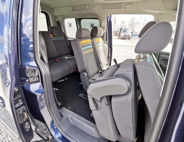 Volkswagen Caddy Pick-up 1,6 l 75 kw