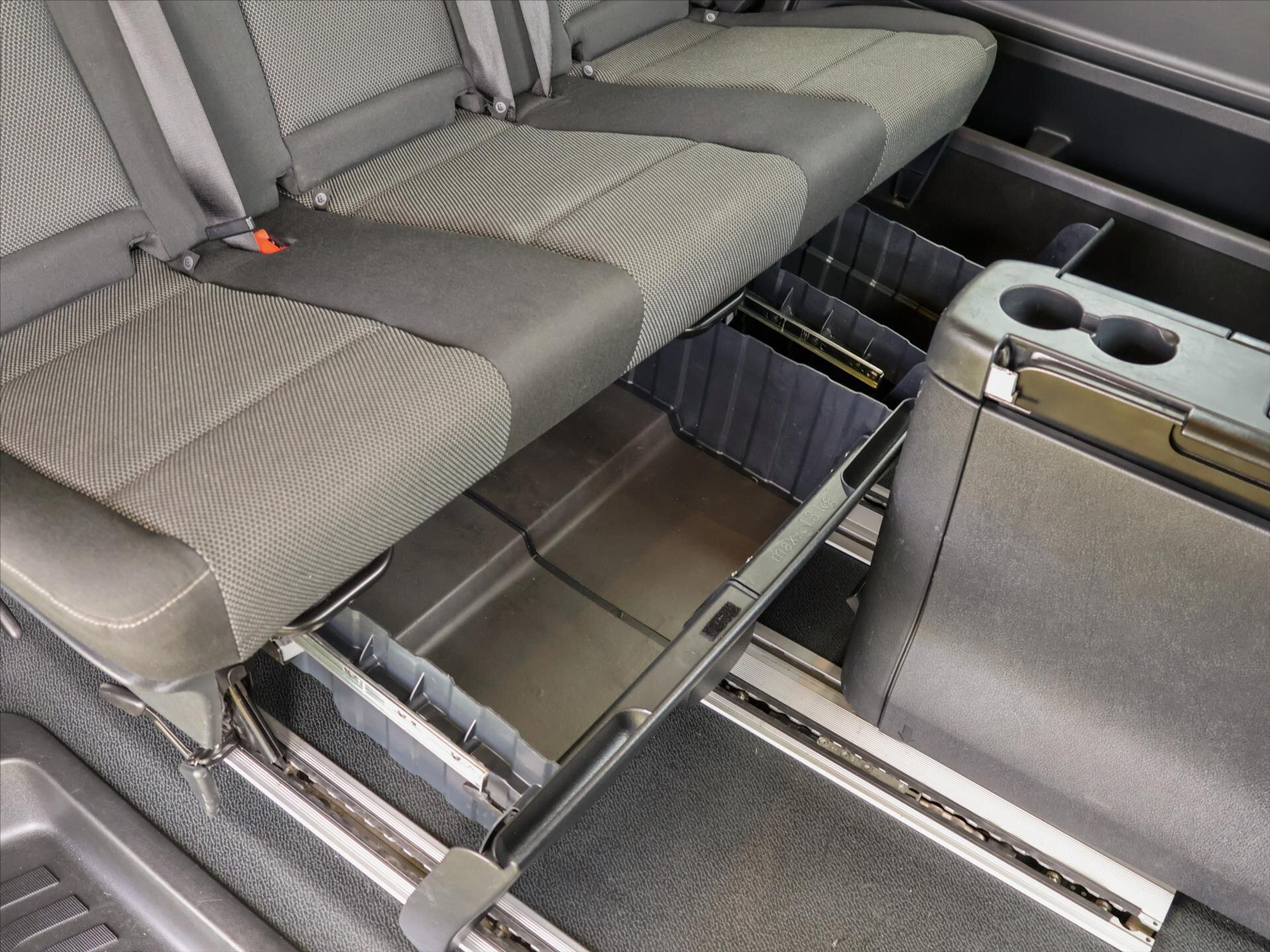 Mercedes-Benz Vito Kombi 2,1 l 100 kw