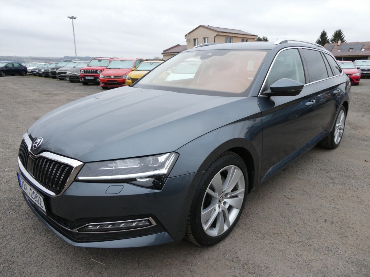 Škoda Superb