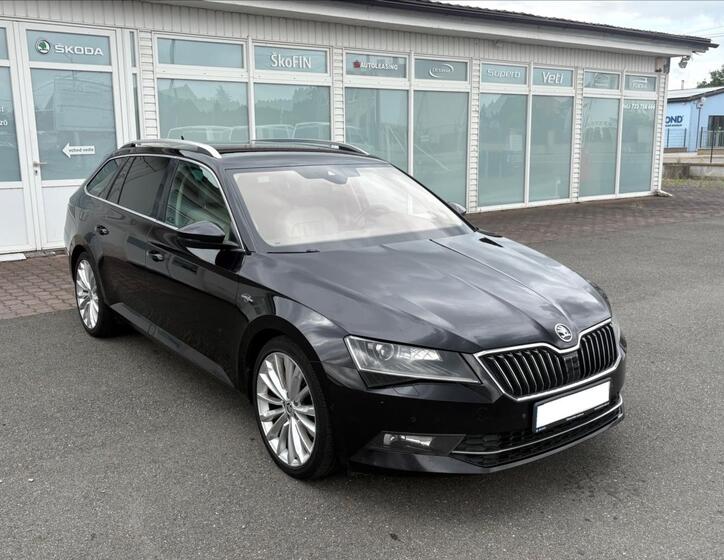 Škoda Superb 2