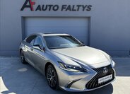 Lexus ES 300h Sedan / Limuzína 2,5 l 131 kw