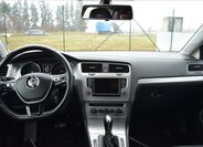 Volkswagen Golf 31