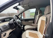 Peugeot 807 MPV 2,2 l 94 kw