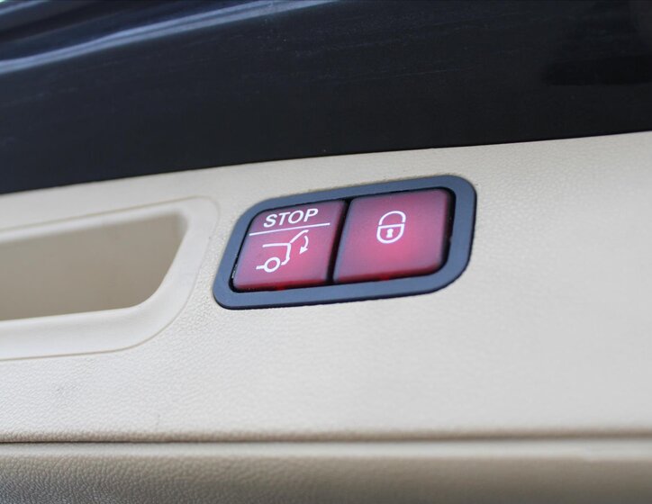 Mercedes-Benz Třídy M SUV / Terénní 3,0 l 165 kw