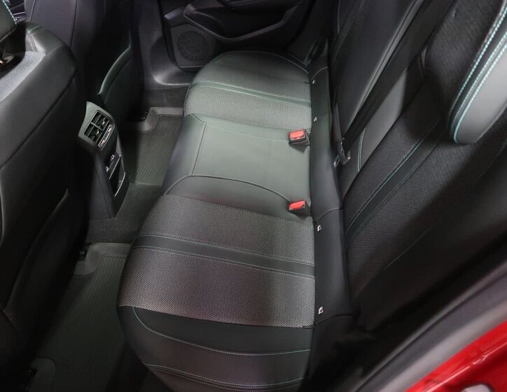 Peugeot 308 Hatchback 1,2 l 96 kw