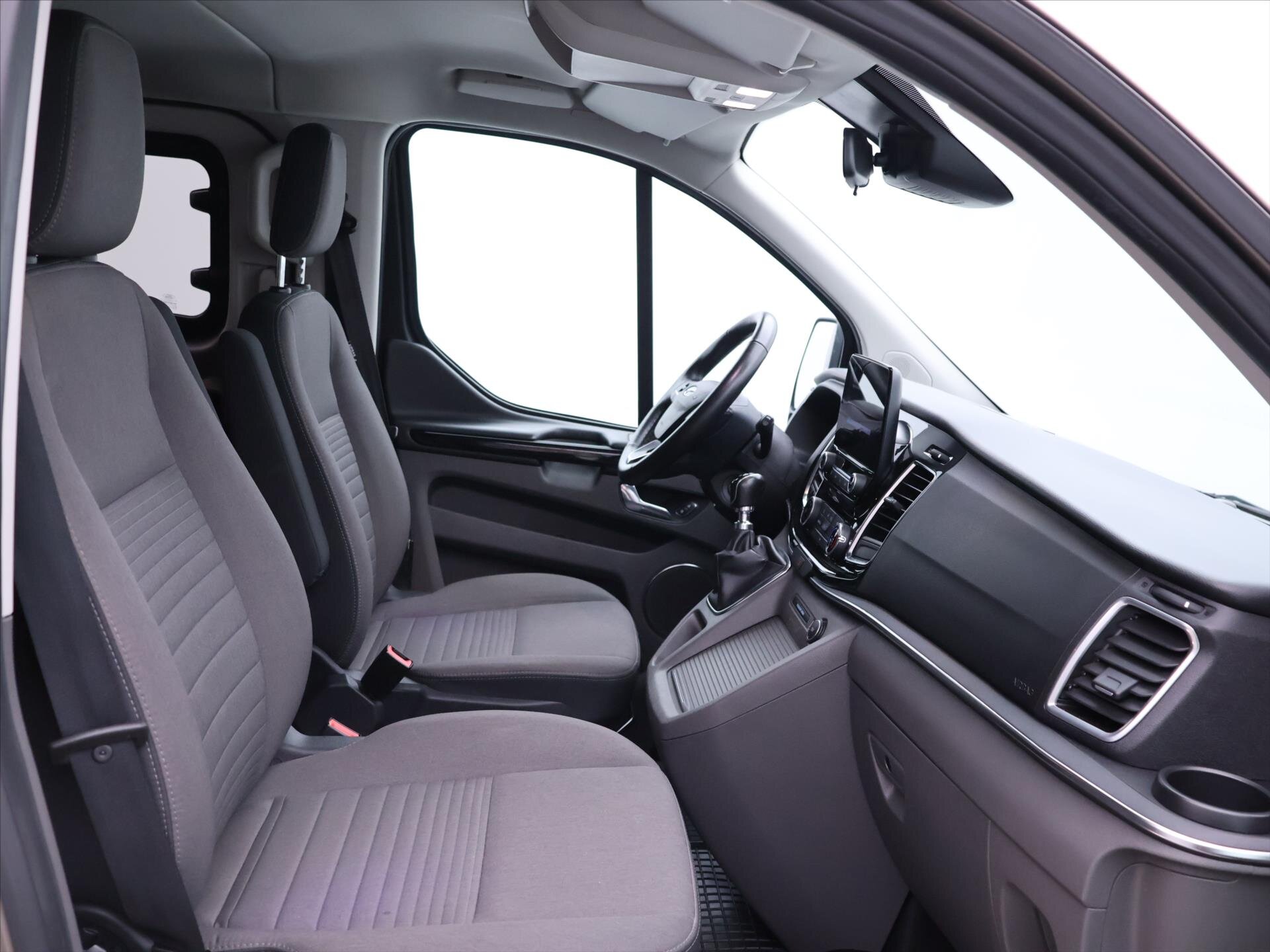 Ford Tourneo Custom Kombi 2,0 l 125 kw