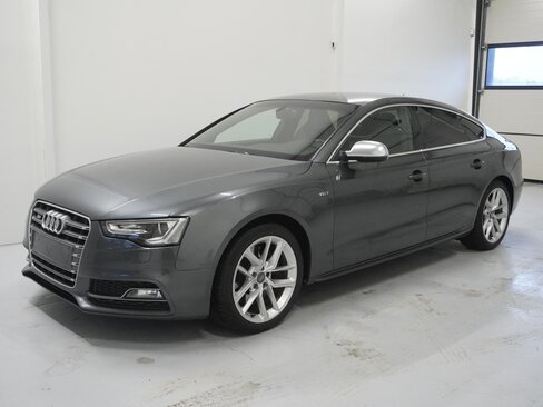 Audi S5 Hatchback 3,0 l 249 kw