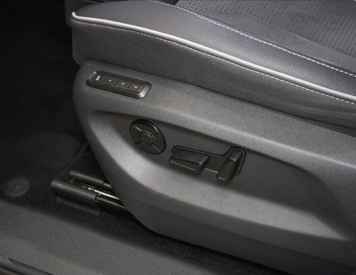 Škoda Kodiaq SUV / Terénní 2,0 l 142 kw