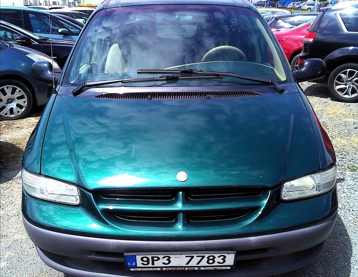 Chrysler Grand Voyager Kombi 3,3 l 116 kw