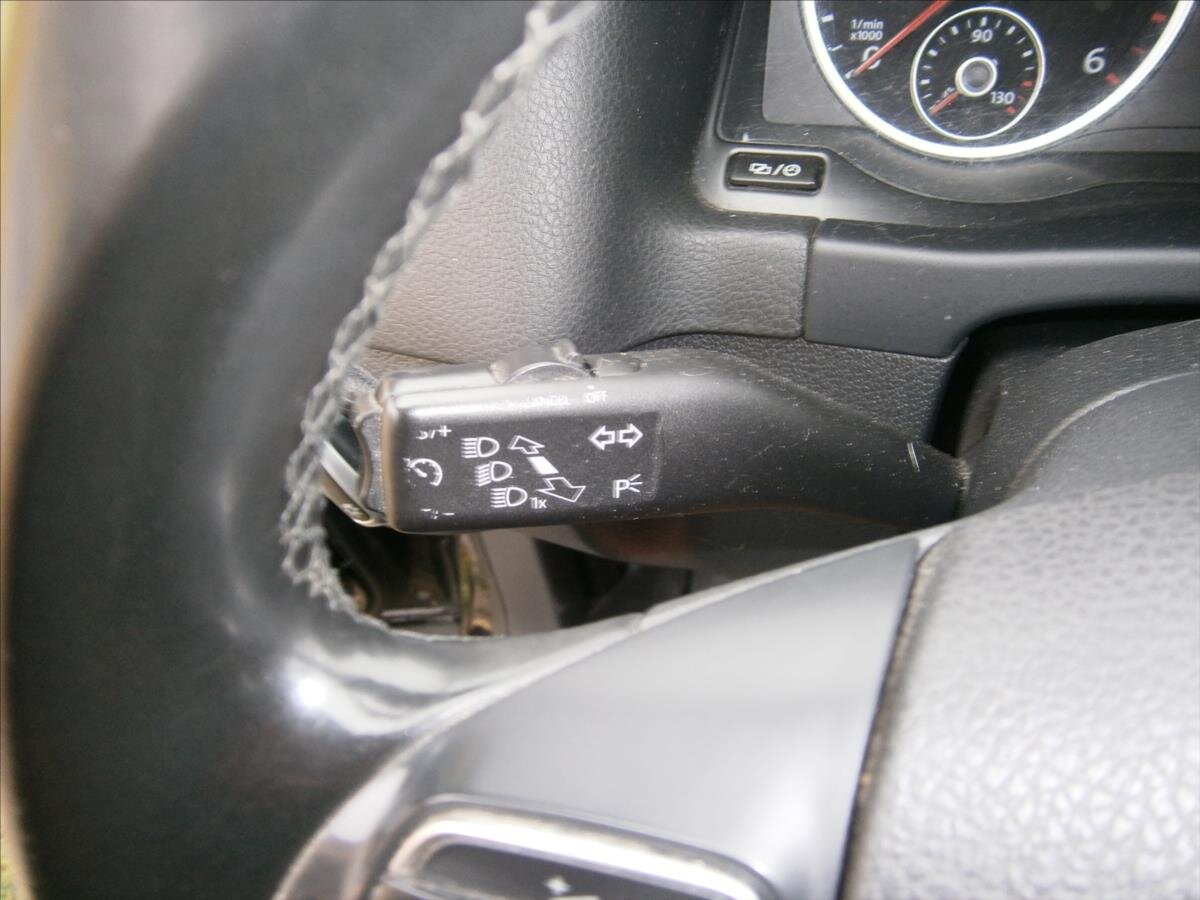 Volkswagen Tiguan Kombi 2,0 l 81 kw