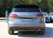 Volkswagen Touareg 6