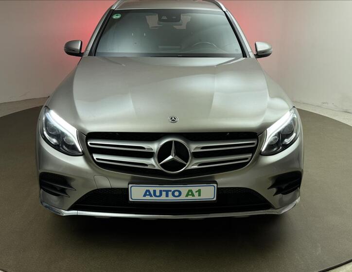 Mercedes-Benz GLC 38
