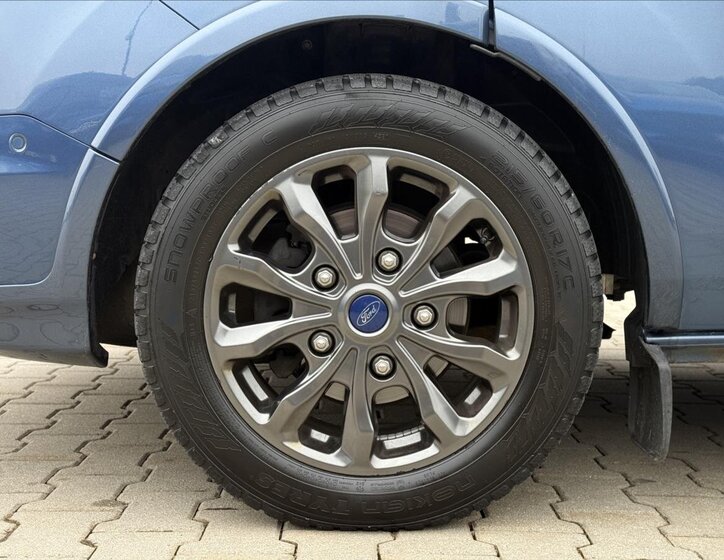 Ford Tourneo Custom MPV 2,0 l 136 kw