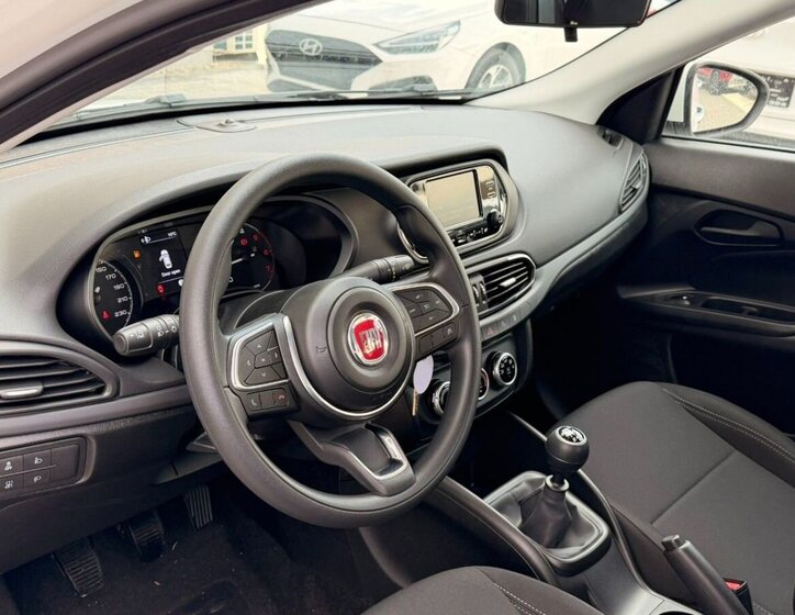 Fiat Tipo Sedan / Limuzína 1,6 l 96 kw