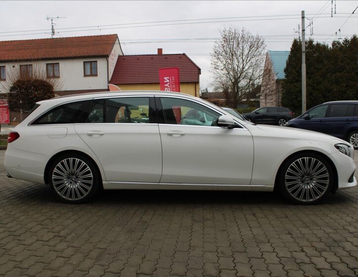 Mercedes-Benz Třídy E 3