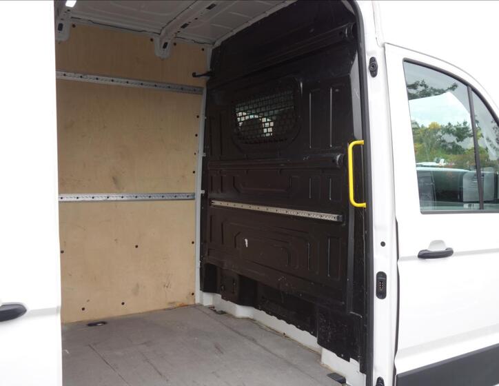 Volkswagen Crafter 16