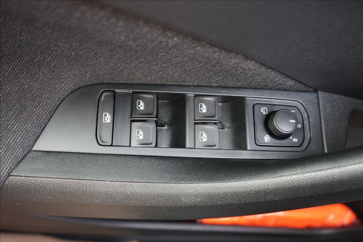 Škoda Scala Hatchback 999,0 85 kw