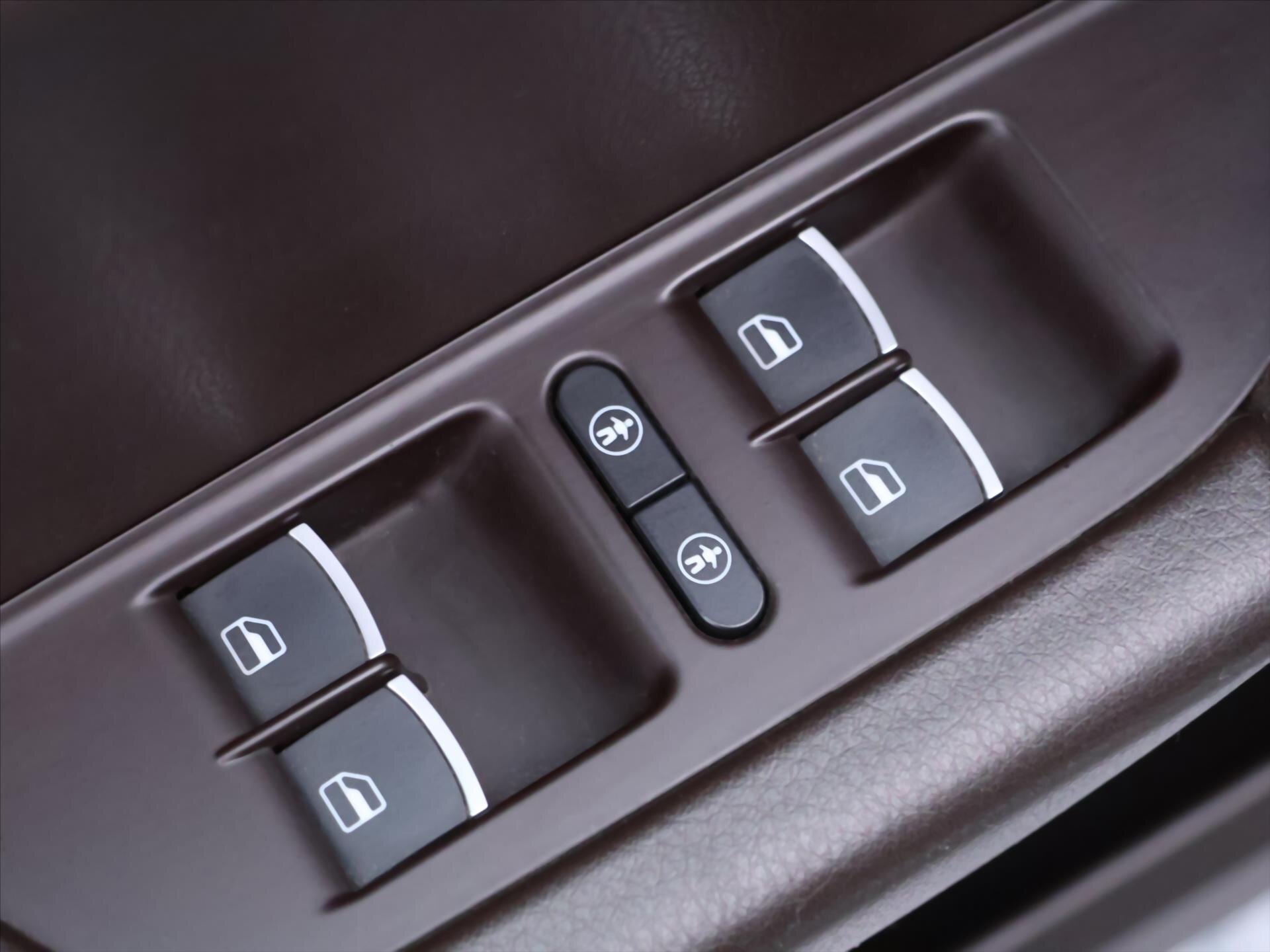 Volkswagen Touareg SUV 3,0 l 193 kw