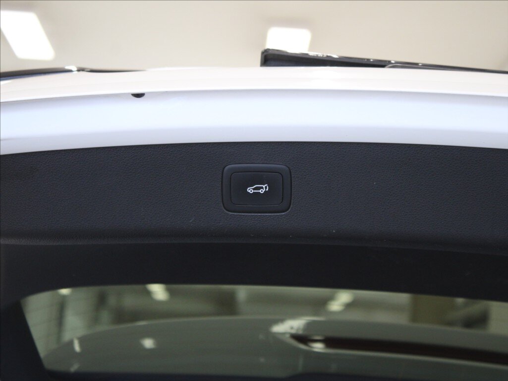 MG EHS SUV / Terénní 1,5 l 190 kw