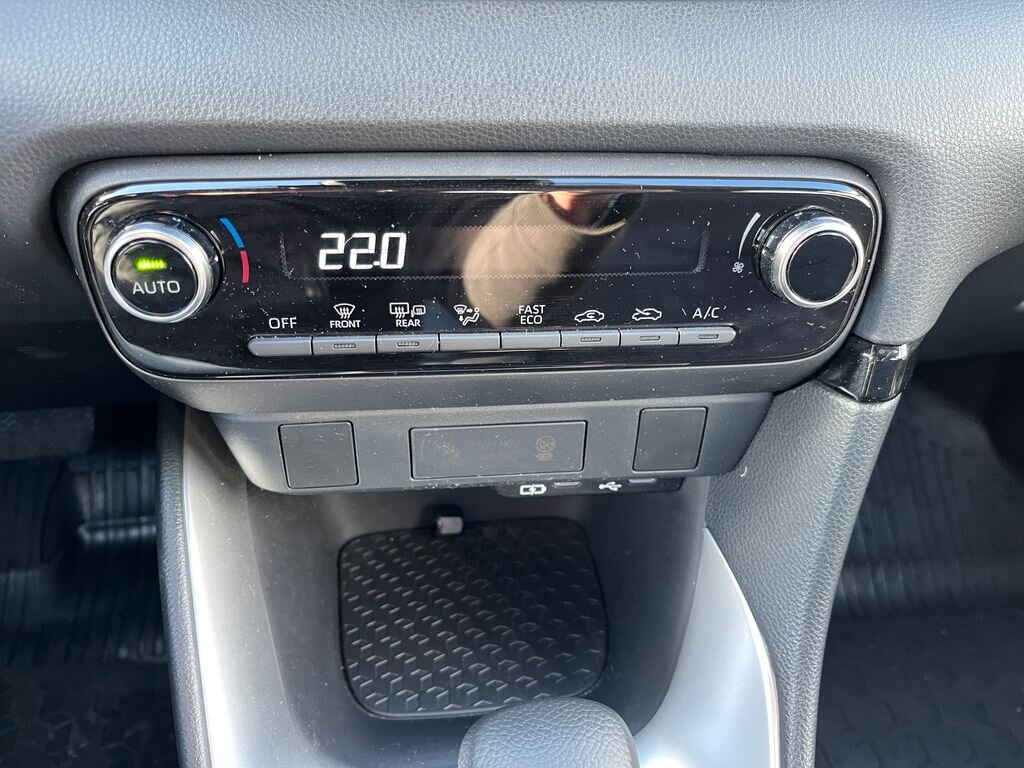 Toyota Yaris Hatchback 1,5 l 68 kw