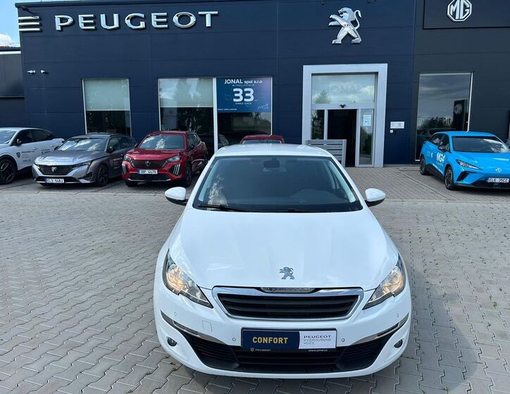 Peugeot 308 9