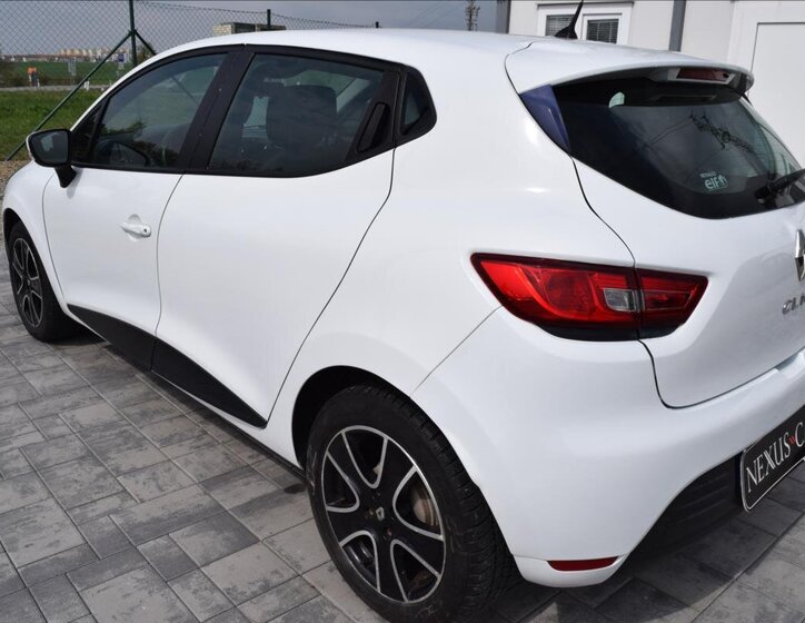 Renault Clio Hatchback 1,1 l 54 kw