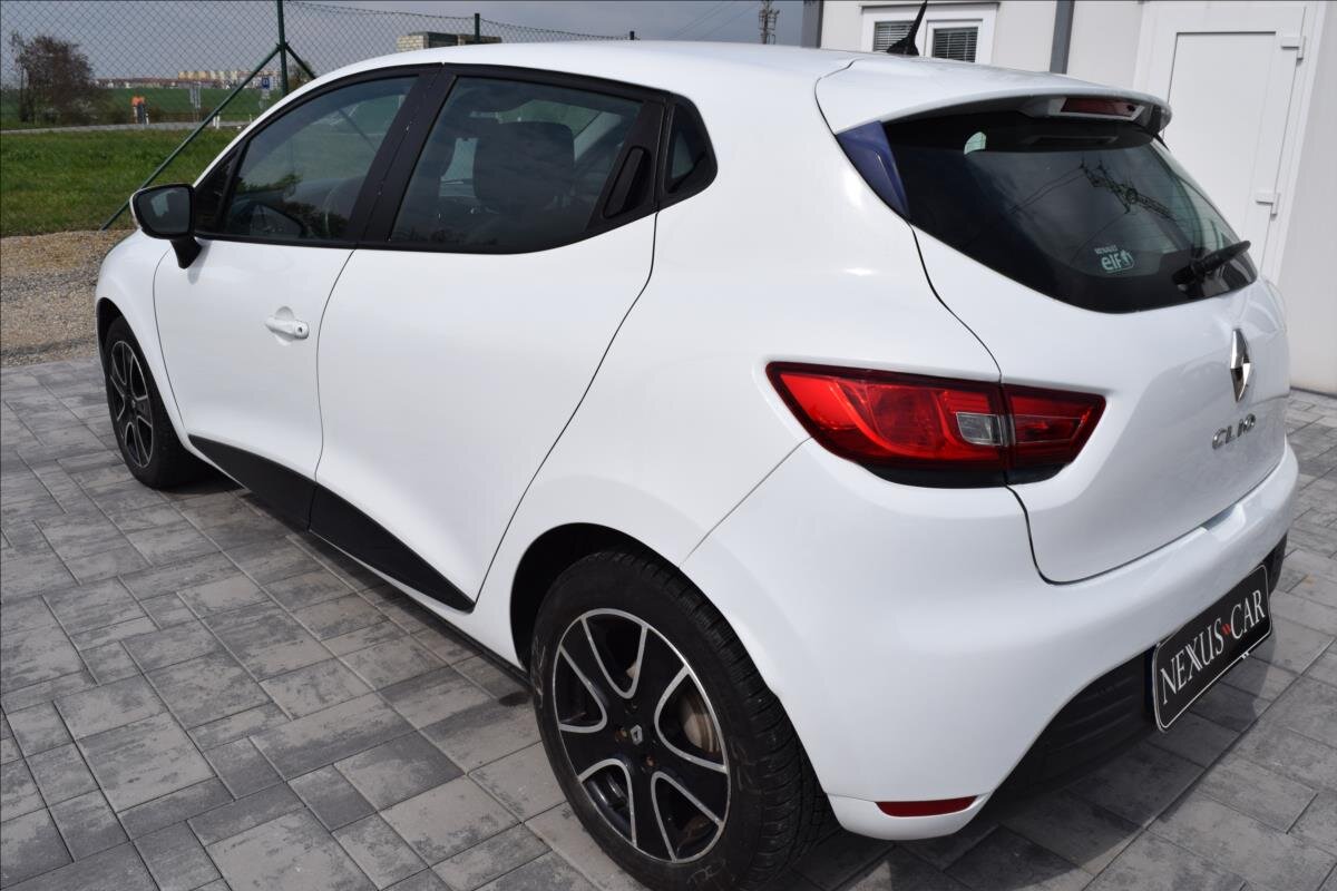 Renault Clio Hatchback 1,1 l 54 kw