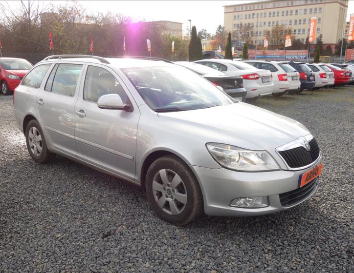 Škoda Octavia 1