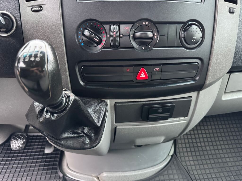 Volkswagen Crafter Valník 2,5 l 80 kw