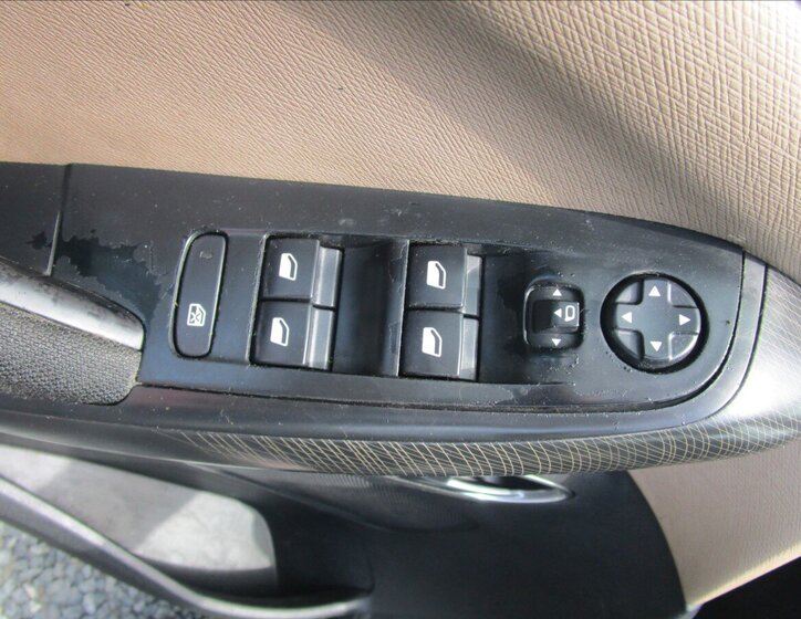 Citroën Grand C4 Picasso MPV 1,6 l 85 kw