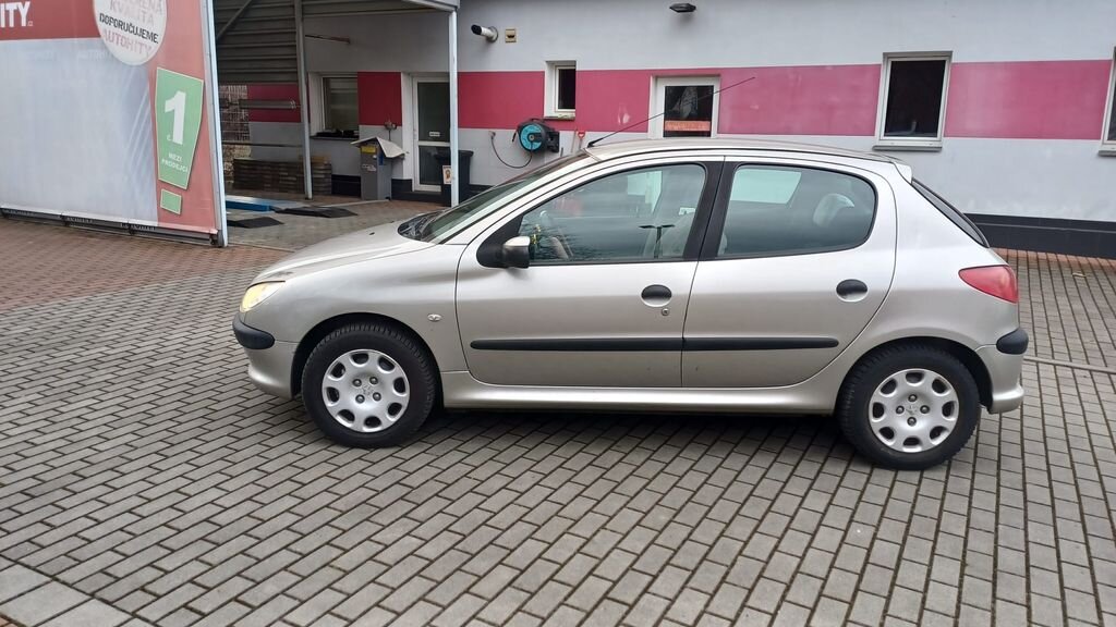 Peugeot 206 Hatchback 1,4 l 55 kw