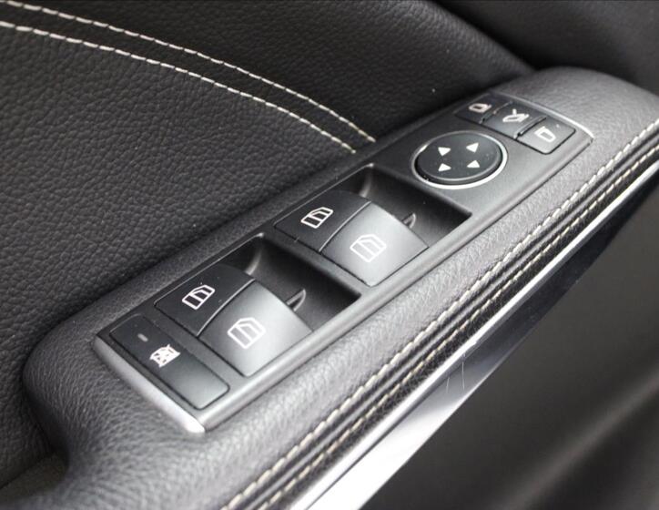 Mercedes-Benz CLA 14