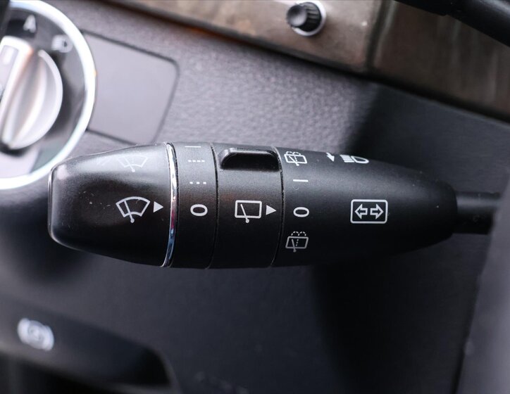 Mercedes-Benz Třídy E Kombi 3,0 l 170 kw