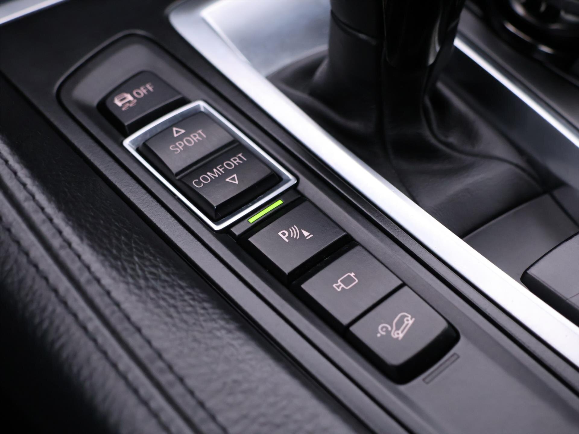 BMW X6 SUV / Terénní 3,0 l 190 kw