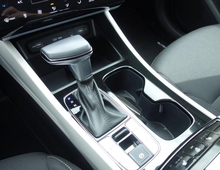 Hyundai Tucson SUV 1,6 l 110 kw