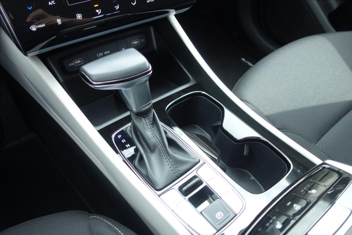 Hyundai Tucson SUV 1,6 l 110 kw