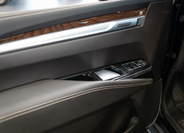 Cadillac Escalade 18