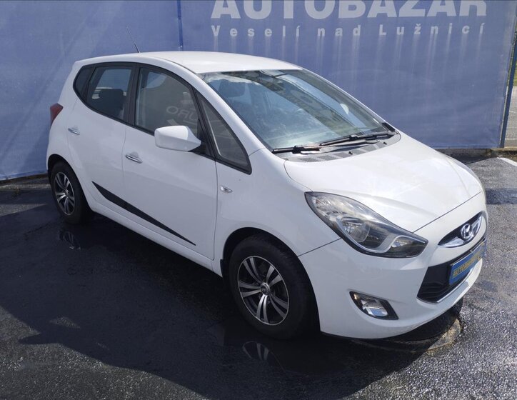Hyundai ix20 MPV 1,4 l 57 kw