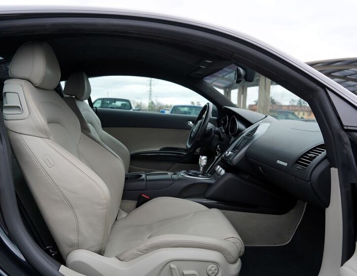 Audi R8 Kupé 4,2 l 309 kw