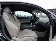 Audi R8 Kupé 4,2 l 309 kw