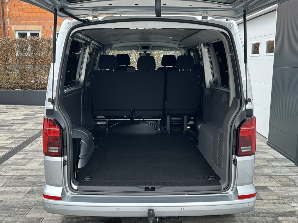 Volkswagen Transporter Kombi 2,0 l 110 kw